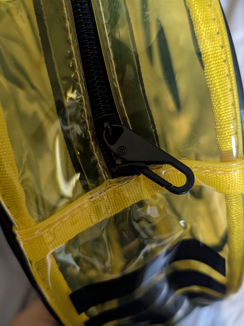INSOMNIAC ANTI THEFT Smiley Face Round Clear Tote Bag in Yellow - Picture 3 of 3